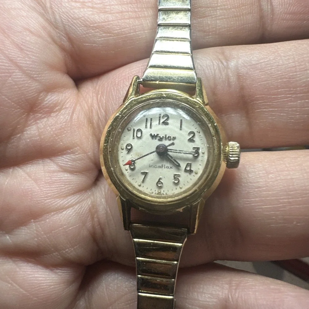 Works Vtg Wyler Incaflex Watch Women 21mm Gold Swiss Stretch Band Manual Wind 7